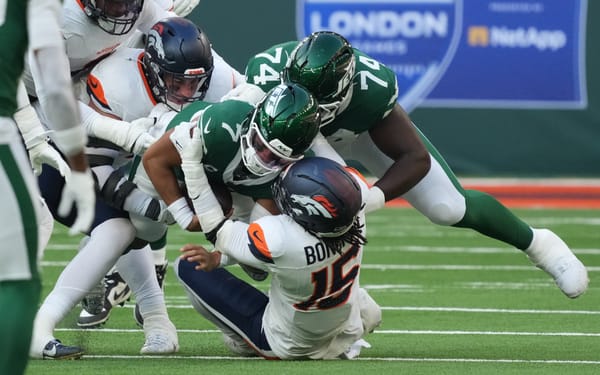 Denver Broncos Beat Jets 13-11, but Offense Exposed in Win